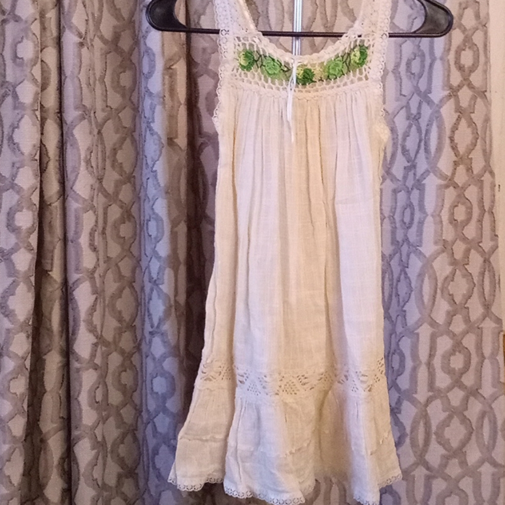 Girls dress(E)